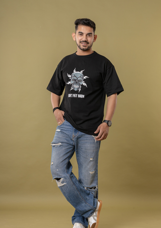 Urban Streetwear Vibes: Bold & Casual Look