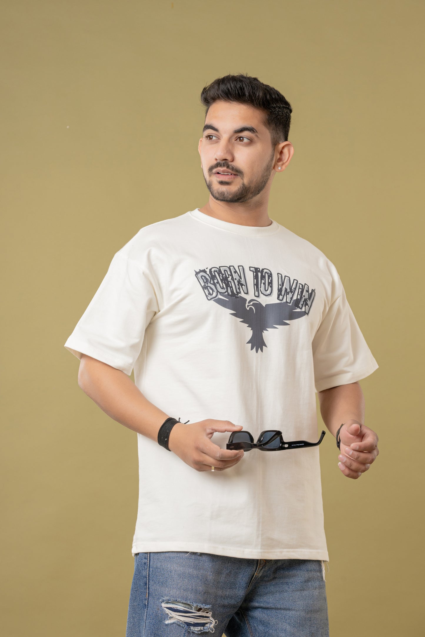 Men’s White Oversized T-Shirt with “Born To Win” Eagle Graphic Print